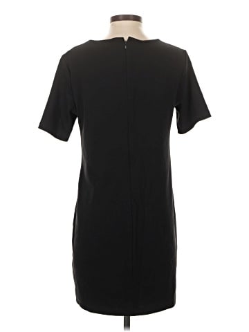 Old Navy Casual Dress (view 2)