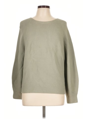 Uniqlo Pullover Sweater (view 1)
