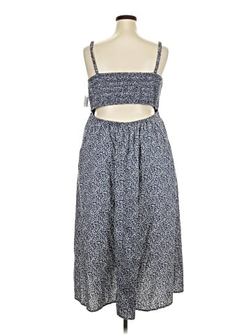 Old Navy Casual Dress (view 2)