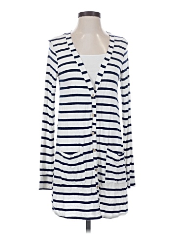 Agnes & Dora Cardigan (view 1)