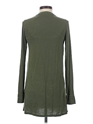 Agnes & Dora Cardigan (view 2)