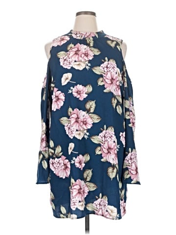 Xhilaration Casual Dress (view 1)