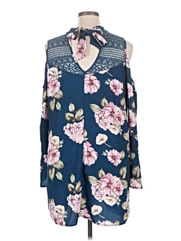 Xhilaration Casual Dress (view 2)