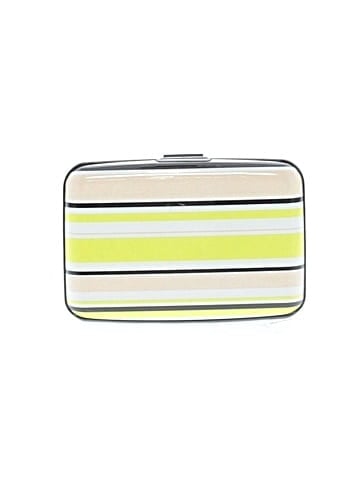 Unbranded Wallet (view 1)