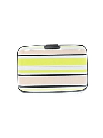 Unbranded Wallet (view 2)