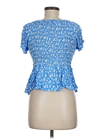 Kendall & Kylie Short Sleeve Blouse (view 2)