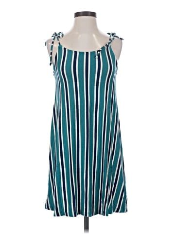 Trafaluc by Zara Casual Dress (view 1)