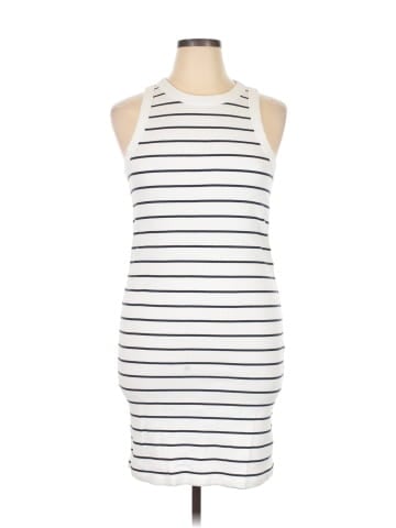 Old Navy Casual Dress (view 1)