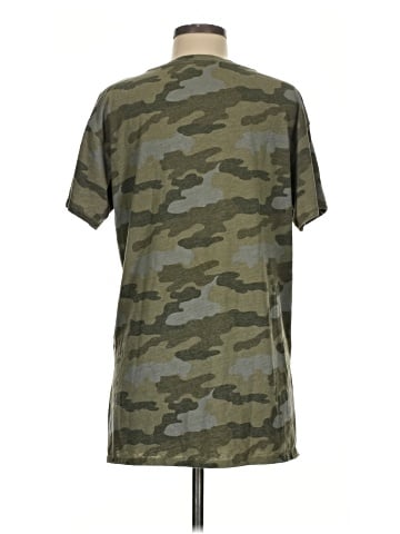 American Eagle Outfitters Short Sleeve T-Shirt (view 2)