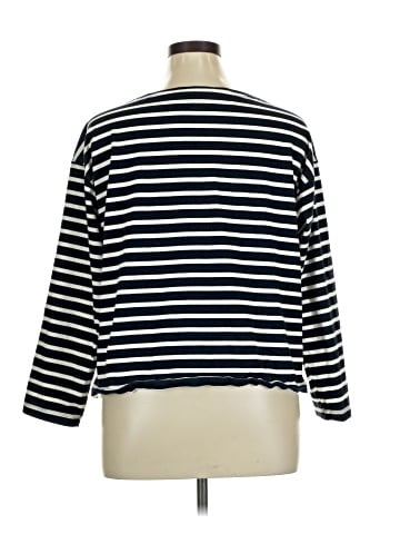 Old Navy 3/4 Sleeve T-Shirt (view 2)