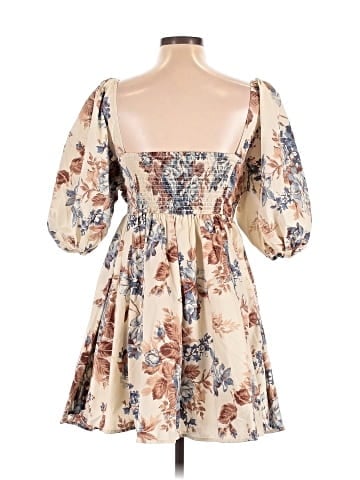 Abercrombie & Fitch Casual Dress (view 2)