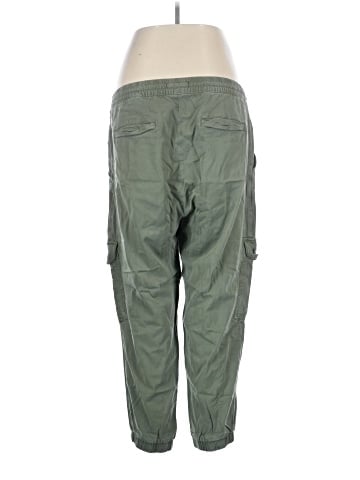 Banana Republic Cargo Pants (view 2)