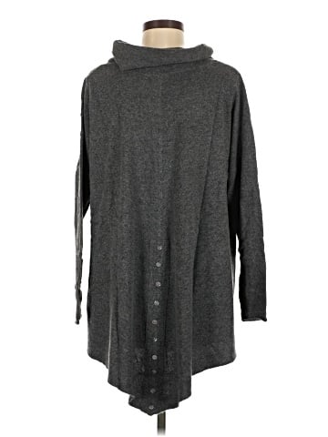 Lulu Poncho (view 2)