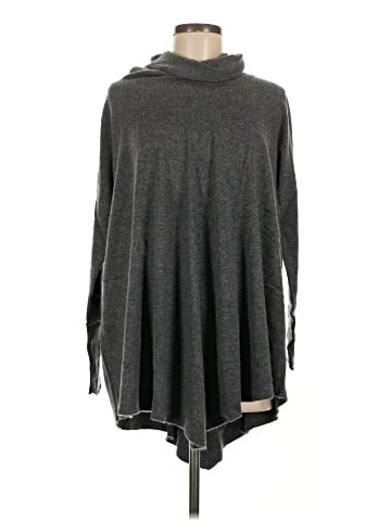 Lulu Poncho (view 1)