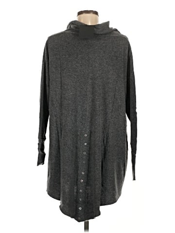 Lulu Poncho (view 2)