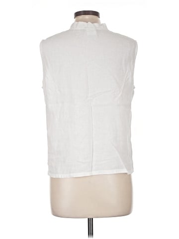 Two Star Dog Sleeveless Button-Down Shirt (view 2)