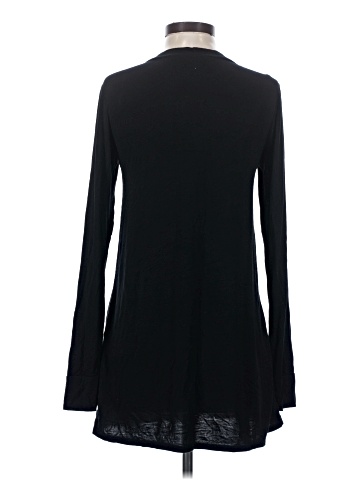 Agnes & Dora Cardigan (view 2)