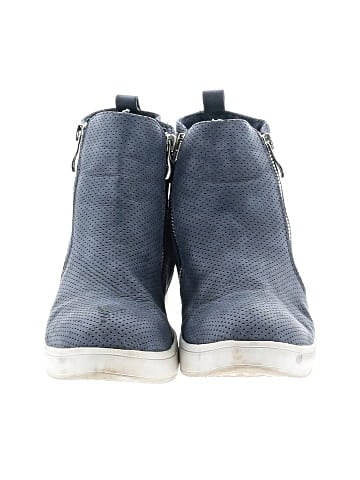 Journee Collection Ankle Boots (view 2)