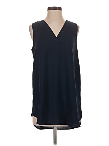 Bobeau Sleeveless Top (view 1)