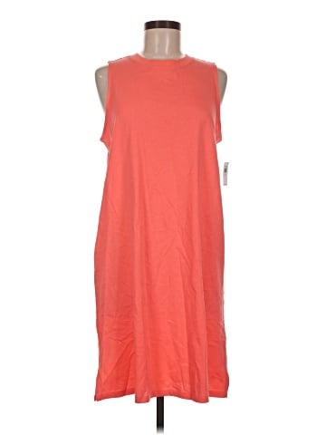 Old Navy Casual Dress (view 1)