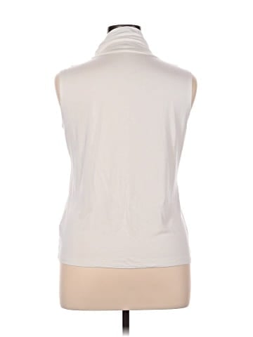 Leo & Nicole Sleeveless Top (view 2)