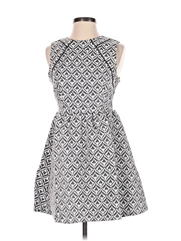 Under Skies Casual Dress (view 1)