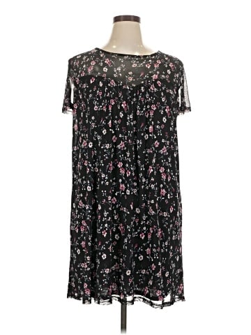 Apt. 9 Casual Dress (view 1)