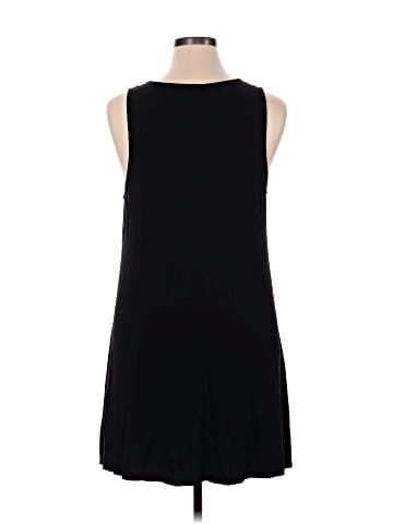 Old Navy Casual Dress (view 2)