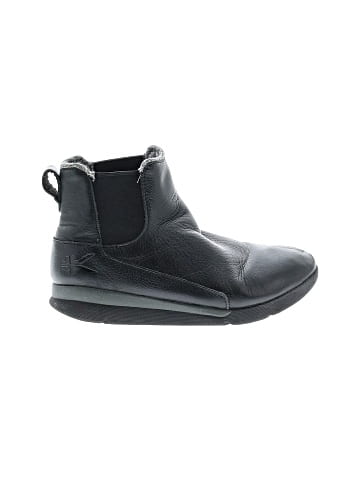 Kuru Ankle Boots (view 1)