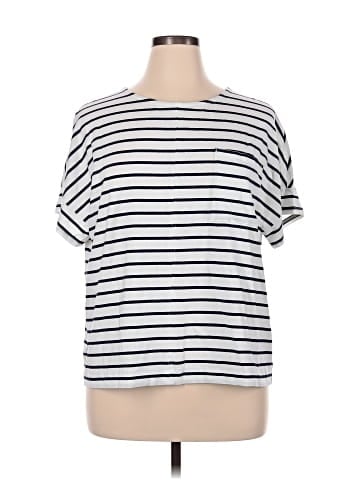 Chico's Short Sleeve T-Shirt (view 1)