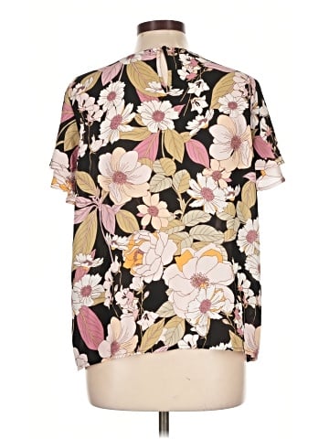 Pleione Short Sleeve Blouse (view 2)