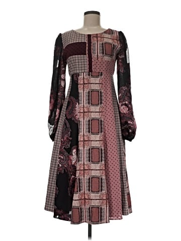 Save The Queen Casual Dress (view 1)