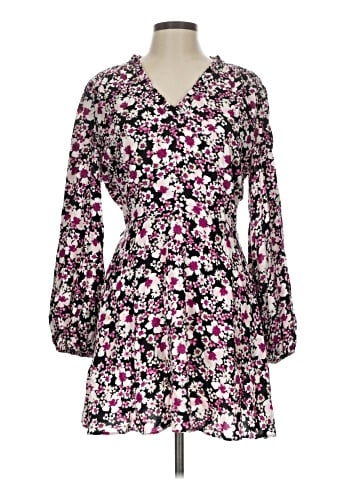 Bar III Casual Dress (view 1)