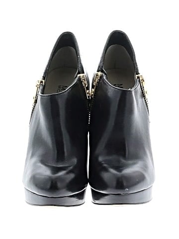 MICHAEL Michael Kors Ankle Boots (view 2)