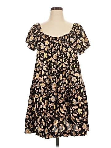 Old Navy Casual Dress (view 1)