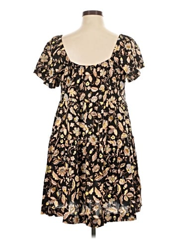 Old Navy Casual Dress (view 2)
