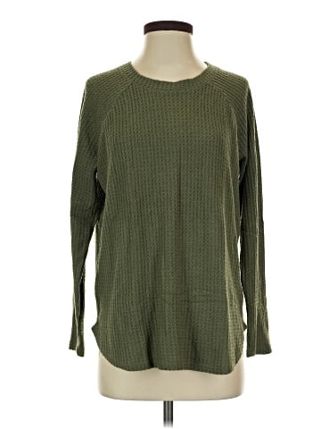 American Eagle Outfitters Pullover Sweater (view 1)