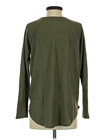 American Eagle Outfitters Pullover Sweater (view 2)