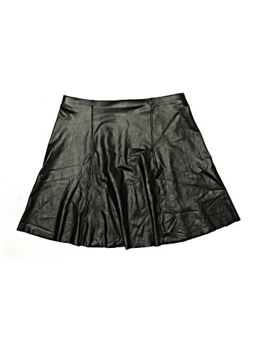 SPANX Shorts (view 2)
