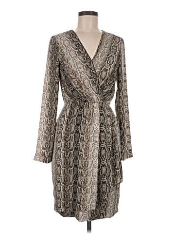 Slate & Willow Casual Dress (view 1)
