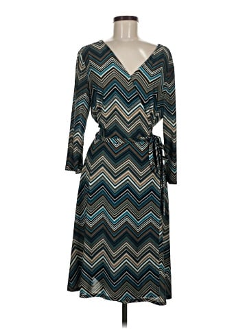 North Style Casual Dress (view 1)