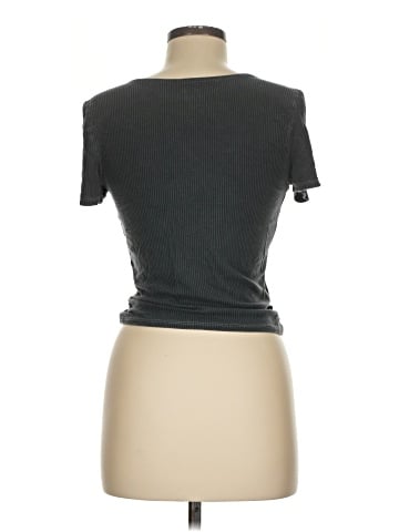 American Eagle Outfitters Short Sleeve T-Shirt (view 2)