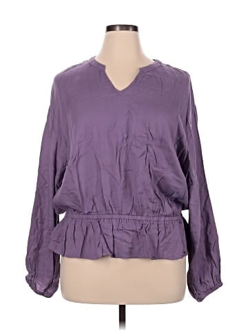 Jennifer Lopez 3/4 Sleeve Blouse (view 1)
