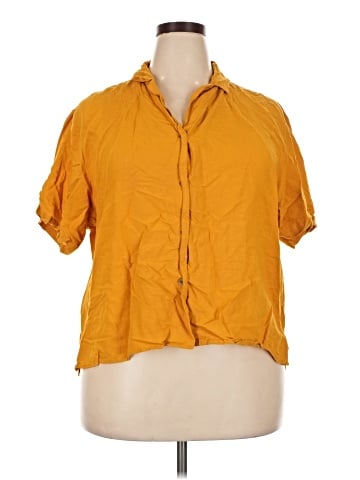 Uniqlo Short Sleeve Blouse (view 1)