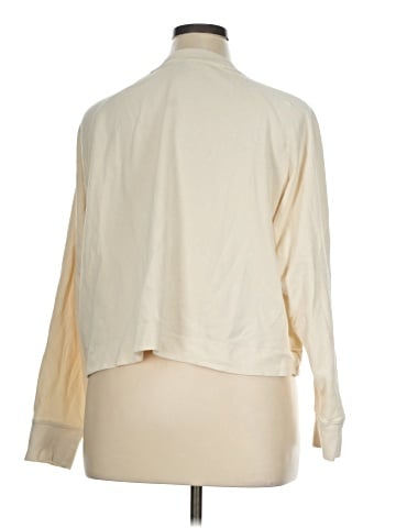 Vuori Sweatshirt (view 2)