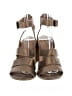 Universal Thread Tan Sandals Size 7 1/2 - photo 2