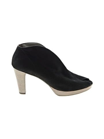 Paul Green Ankle Boots (view 1)
