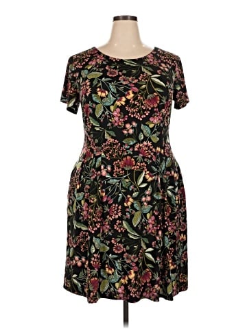 North Style Casual Dress (view 1)