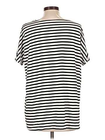 Quince Short Sleeve T-Shirt (view 2)