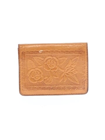Unbranded Wallet (view 2)